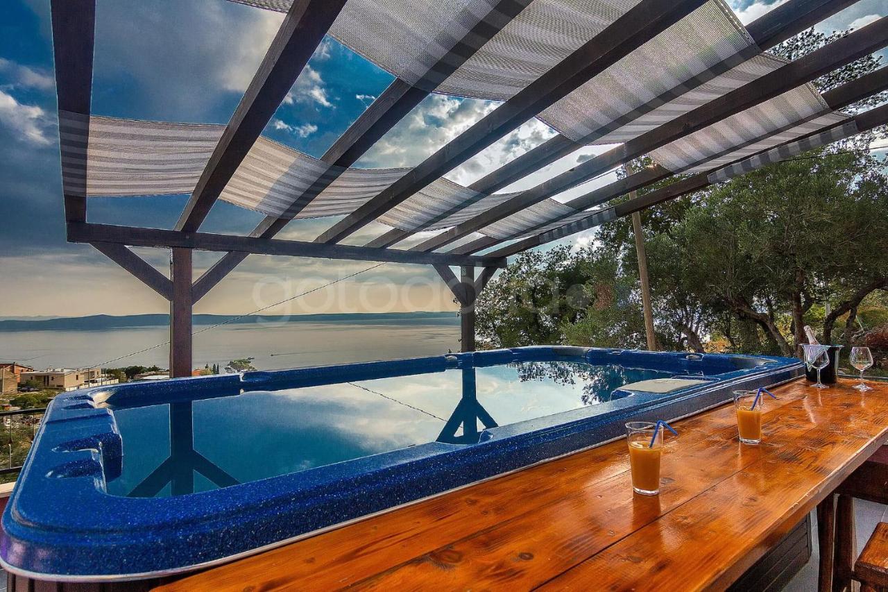 Holiday Home Darius With Hot Tub Makarska Luaran gambar